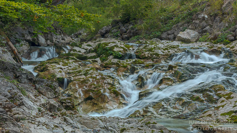 herbstlandschaft, ötschergräben, naturpark ötscher tormäuer, österreich, mostviertel, goldener herbst, laubwald, naturfotografie, landschaftsfotografie, flusslandschaft, österreichische natur, fotografie im herbst, niederösterreich, naturschönheiten