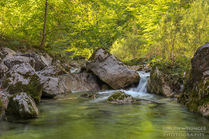 herbstlandschaft, ötschergräben, naturpark ötscher tormäuer, österreich, mostviertel, goldener herbst, laubwald, naturfotografie, landschaftsfotografie, flusslandschaft, österreichische natur, fotografie im herbst, niederösterreich, naturschönheiten, wasserfälle