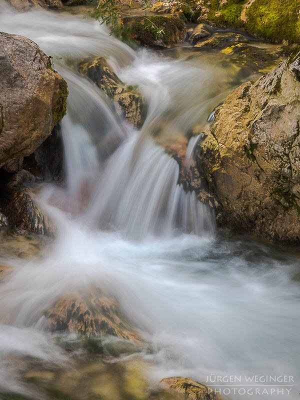 herbstlandschaft, ötschergräben, naturpark ötscher tormäuer, österreich, mostviertel, goldener herbst, laubwald, naturfotografie, landschaftsfotografie, flusslandschaft, österreichische natur, fotografie im herbst, niederösterreich, naturschönheiten, wasserfälle