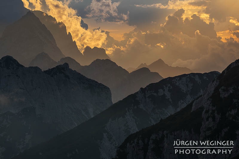 Ein Tag am Mangart Sattel | Zwischen Wolken und Sonne