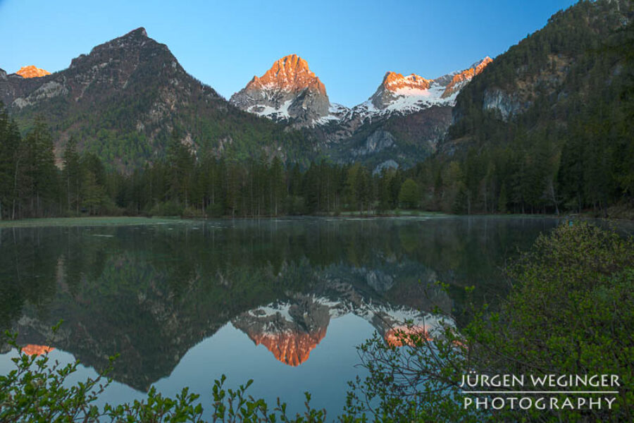 Alpenglühen am Schiederweiher – frühmorgens im Hinterstoder Tal